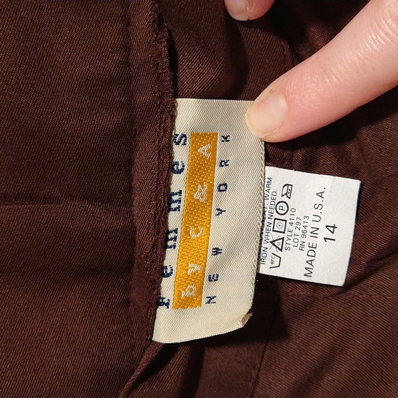 Brown pleated C&A slacks - Picture 2 of 4